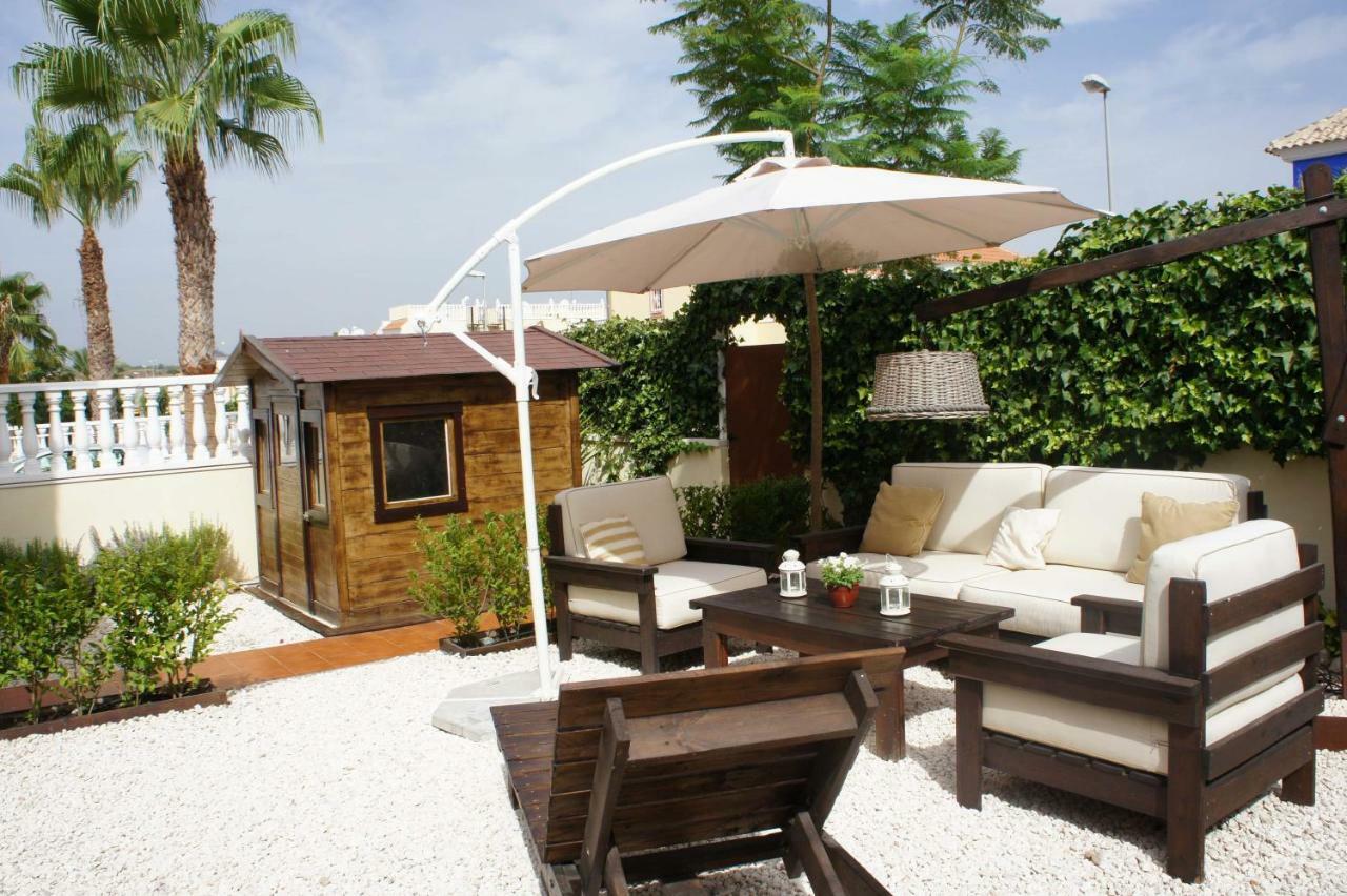 Villa Las Tres Perlas Algorfa Exterior photo